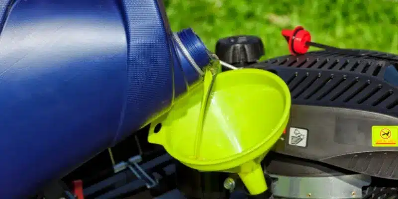 Can You Use Motor Oil for Lawn Mower