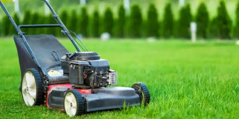 Selecting the Right Self-Propelled Mower for You